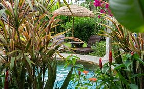 Haks Boutique B&B With Pool & Farm-To-Table Dining